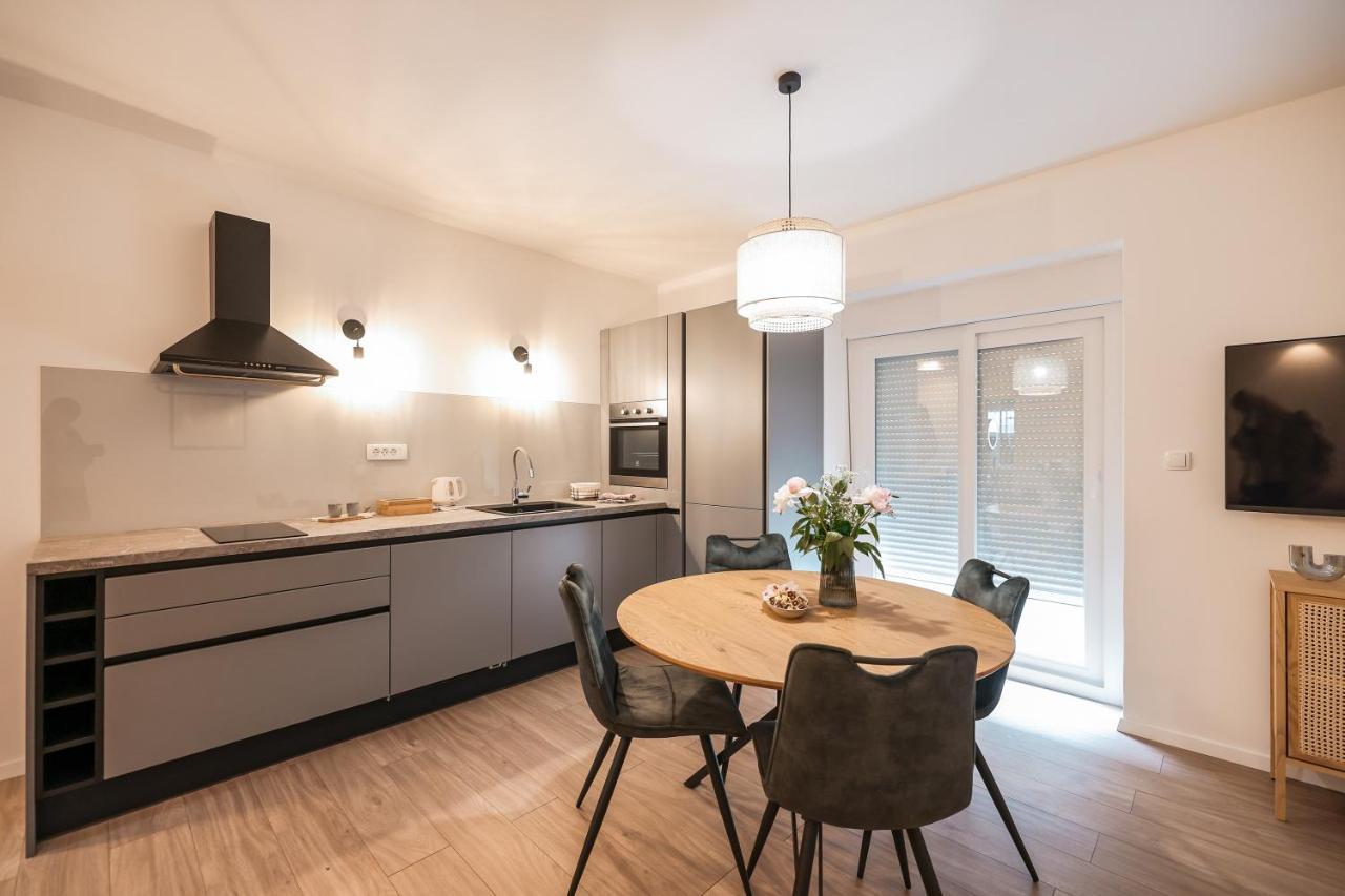 Apartment Elly Zadar Bagian luar foto