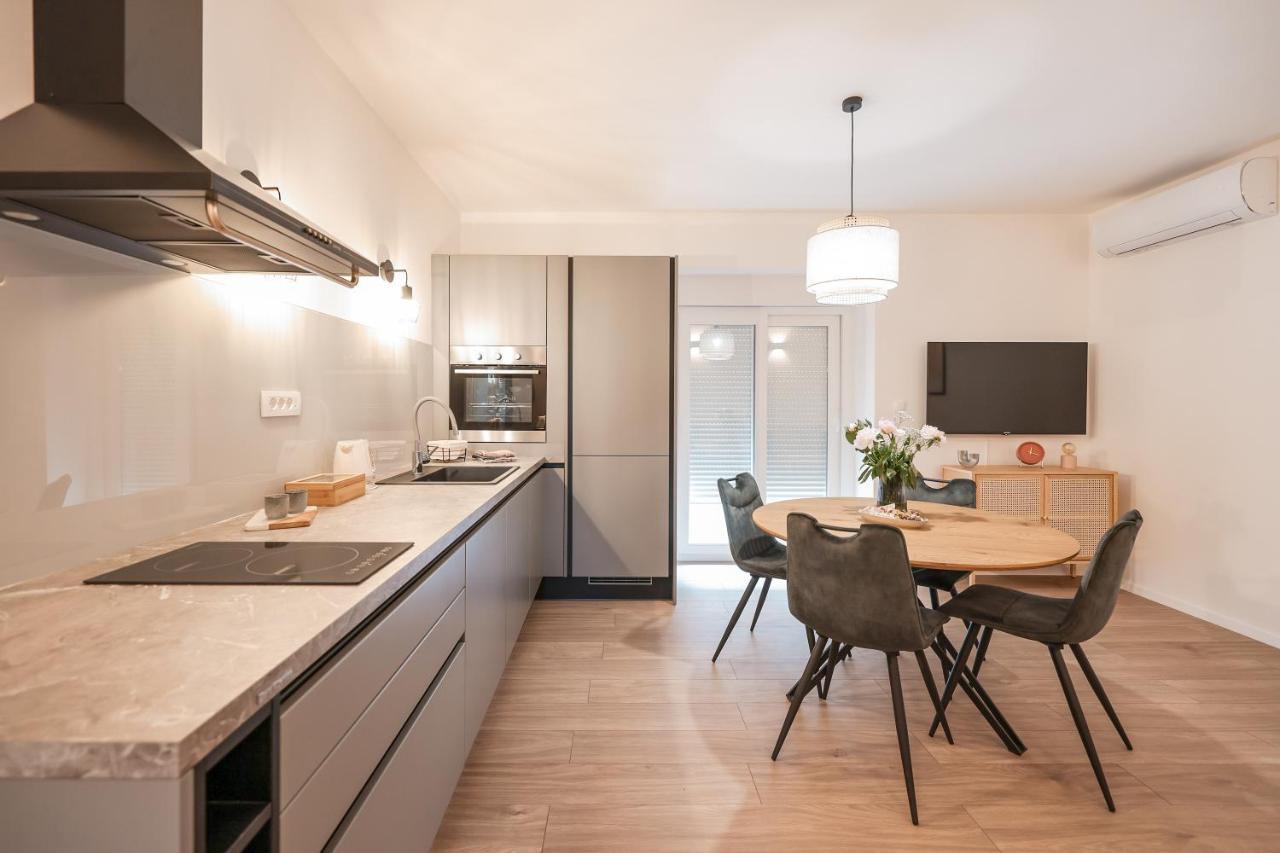 Apartment Elly Zadar Bagian luar foto