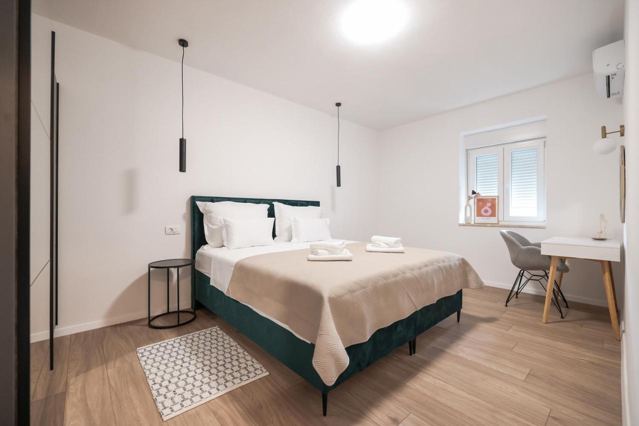 Apartment Elly Zadar Bagian luar foto